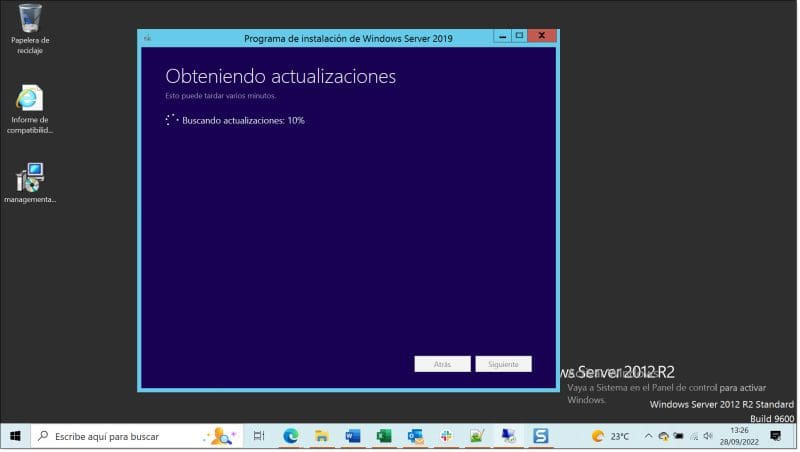 Paso 3. Esperamos mientras el programa descarga actualizaciones para la instalación de WS2019